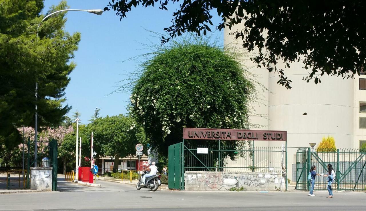 Casadellostudente Bed & Breakfast *